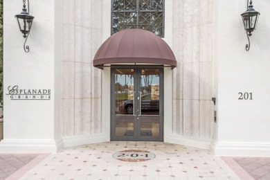 Welcome to prestigious Esplanade Grande. Residence 605 has been