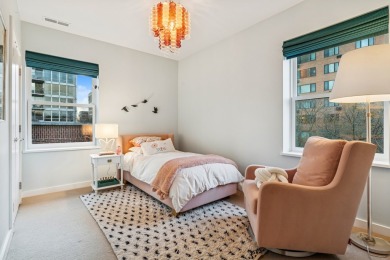 3030 N Lake Shore Drive PH 401 is a 4,265-square-foot 4-bedroom