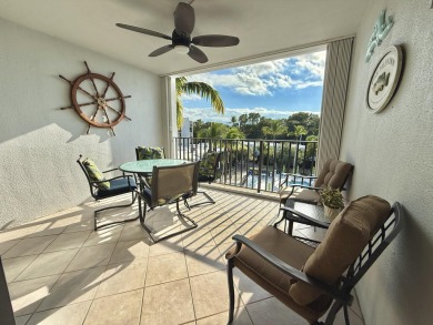 Stunning Bayfront Condo in Moon Bay with Deeded Boat Slip & Boat