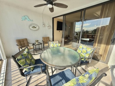 Stunning Bayfront Condo in Moon Bay with Deeded Boat Slip & Boat