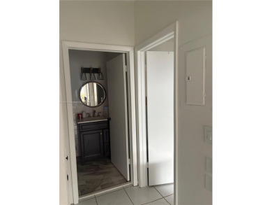 Stunning one-story villa with breathtaking lakefront views! This