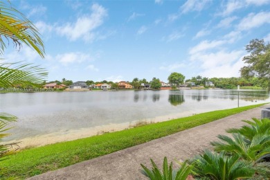 Stunning one-story villa with breathtaking lakefront views! This