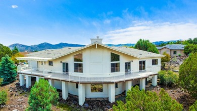 Timeless custom residence with panoramic views and very spacious