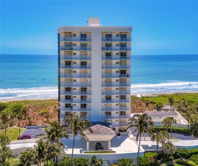 Panoramic ocean views from this lovely penthouse condo. Elevator