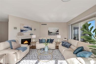 Panoramic ocean views from this lovely penthouse condo. Elevator