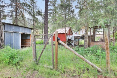 Ring in the holidays at your own private paradise! Nestled on