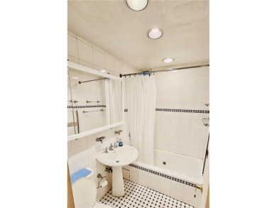 Welcome to the most desirable coop building in Sheepshead Bay