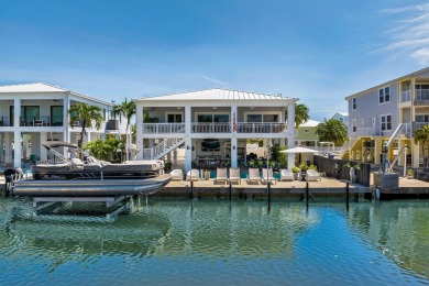 Discover this impeccable modern concrete home, perfectly