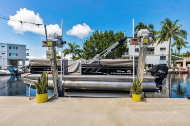 Discover this impeccable modern concrete home, perfectly