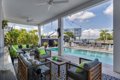 Discover this impeccable modern concrete home, perfectly