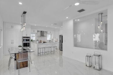 Discover this impeccable modern concrete home, perfectly