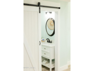 Discover your perfect coastal retreat. This fully furnished