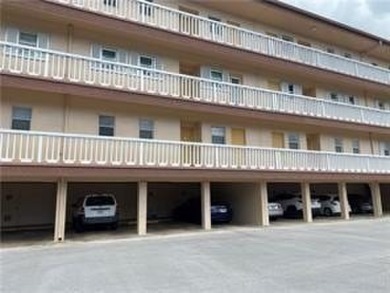 Spectacular two bedroom apartment with large master suite and