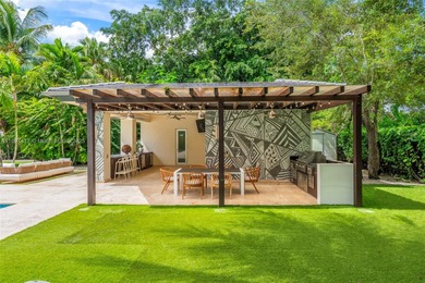 Just a 5-minute drive to Gulliver Prep and close to Miami's top