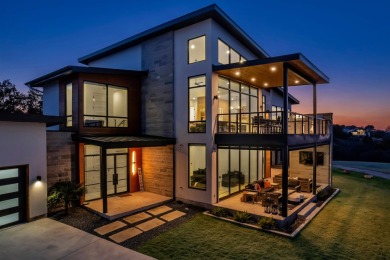 SELLER FINANCING AVAILABLE Experience refined Hill Country