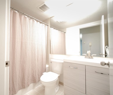 Welcome to this well-located bright 2-bedroom, I-bath condo