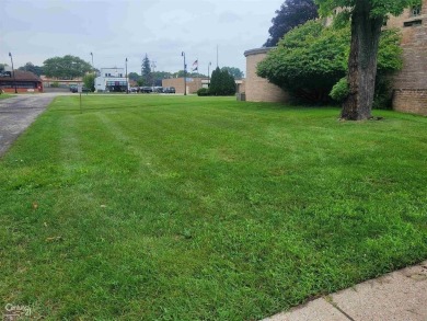 Exceptional opportunity in the heart of Clawson! This sprawling