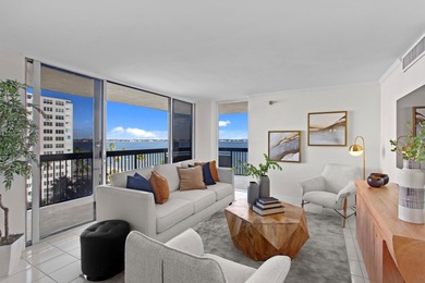 Prime location at the corner of Bayshore Boulevard and South