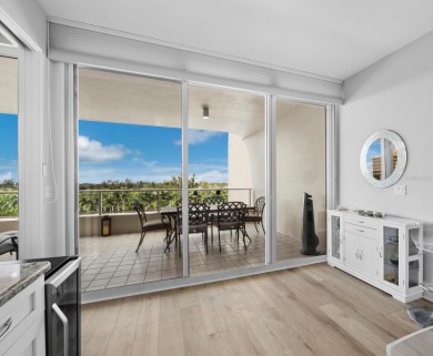 Set above the sparkling waters of Sarasota Bay, this beautifully