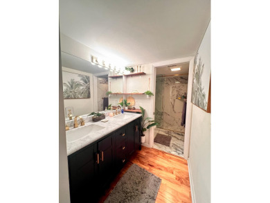 Recently updated bright corner unit in the Lands of the