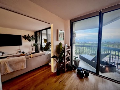 Recently updated bright corner unit in the Lands of the