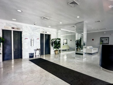 Recently updated bright corner unit in the Lands of the