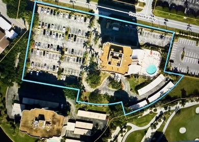 Recently updated bright corner unit in the Lands of the