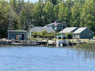 turnkey Waterfront Resort on Drummond Island, MI - $875K