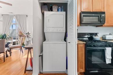 Welcome to this bright and spacious 2BD/1BA corner unit in a