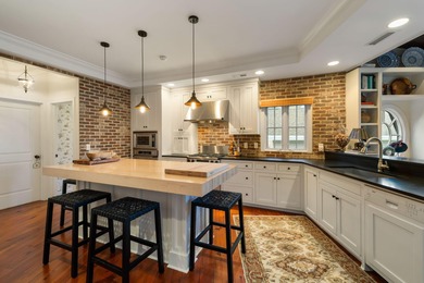 An elegant classic with spectacular views on one of Seabrook