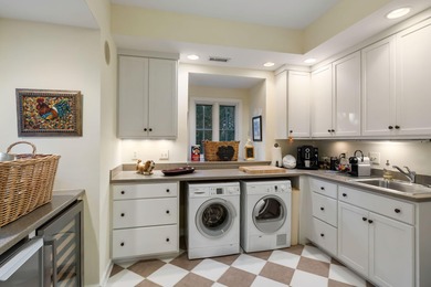 An elegant classic with spectacular views on one of Seabrook