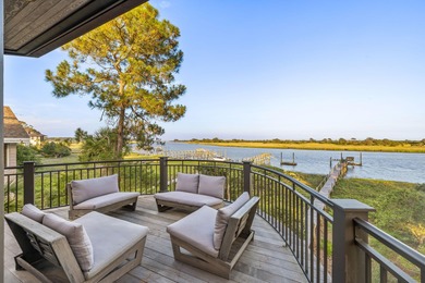 An elegant classic with spectacular views on one of Seabrook