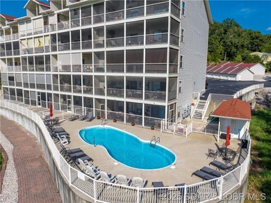 PERFECT FOR FULL-TIME LIVING, NO STEPS!! SENSE OF COMMUNITY