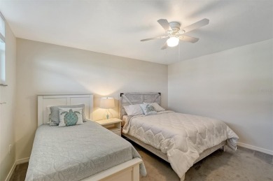 Looking for a beach front condo on Siesta Key? Wait until you