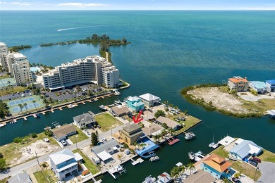 Gulf View Waterfront Pool Home. This 4-bedroom home with