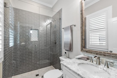 Beautiful BEACHFRONT w/POOL & ELEVATOR.. UNIT E - Stars n