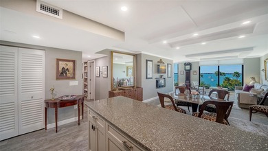 Be prepared for the breathtaking, unobstructed water views from