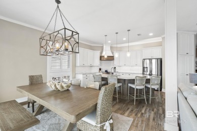 Beautiful BEACHFRONT w/POOL & ELEVATOR.. UNIT E - Stars n