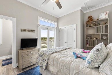 Beautiful BEACHFRONT w/POOL & ELEVATOR.. UNIT E - Stars n