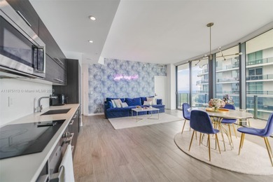 Stunning apartment with spectacular views in the heart of