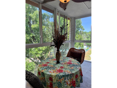 This condo meets the highest demands! It is waiting for its new