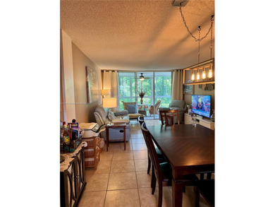 This condo meets the highest demands! It is waiting for its new