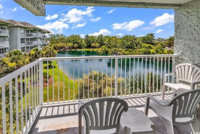 This beautiful third floor Villa with a balcony that overlooks a