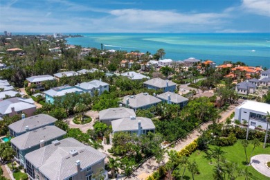 Boaters, this one is rare! On deep, protected water in Cocoanut