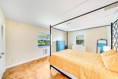 AWESOME Bonus room in the back! 2 bedrooms in the main part of