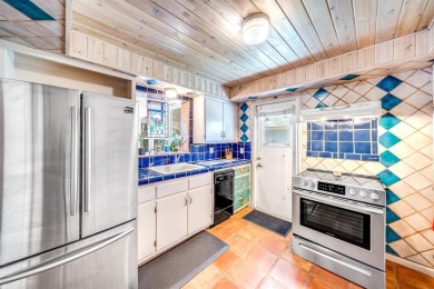 AWESOME Bonus room in the back! 2 bedrooms in the main part of