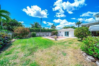 AWESOME Bonus room in the back! 2 bedrooms in the main part of