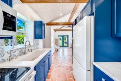 AWESOME Bonus room in the back! 2 bedrooms in the main part of