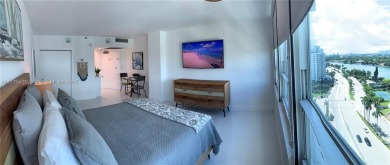 BEAUTIFUL MIAMI BEACH, ON COLLINS AVE WITH POOL, GYM, SAUNA, ETC