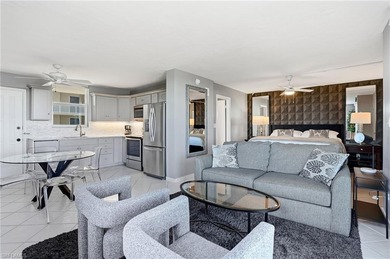 Remodeled and fully turnkey unit!  This efficiency condo is